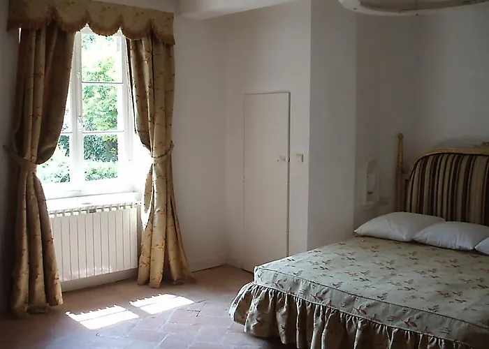 Guest house Chateau De La Vere *